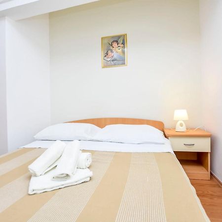 Apartments Jasna Primošten المظهر الخارجي الصورة