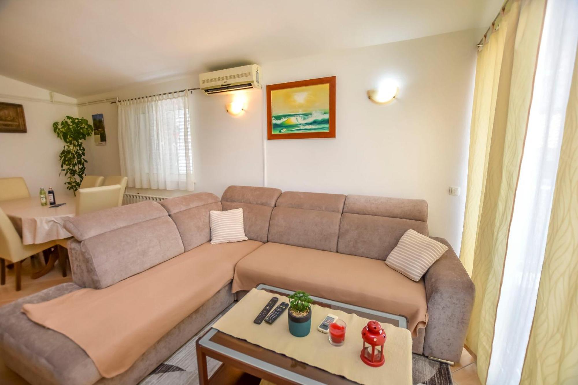 Apartments Jasna Primošten المظهر الخارجي الصورة